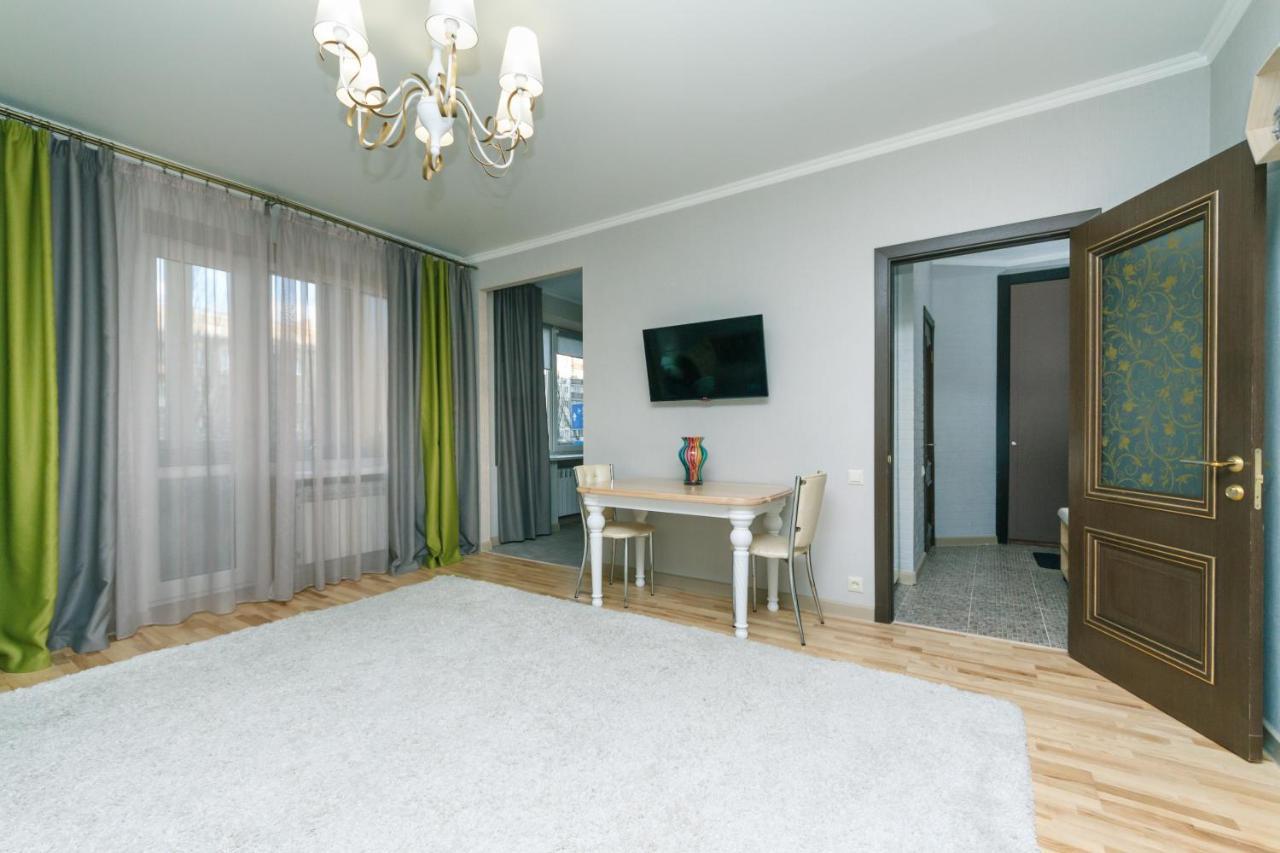 קייב Pechersky Kvartal Apartments מראה חיצוני תמונה